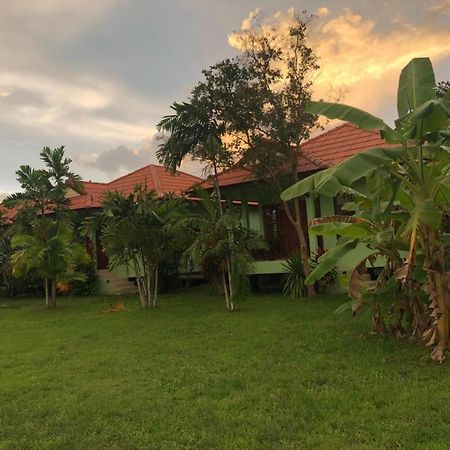 Anacar Bungalows 甲米 外观 照片