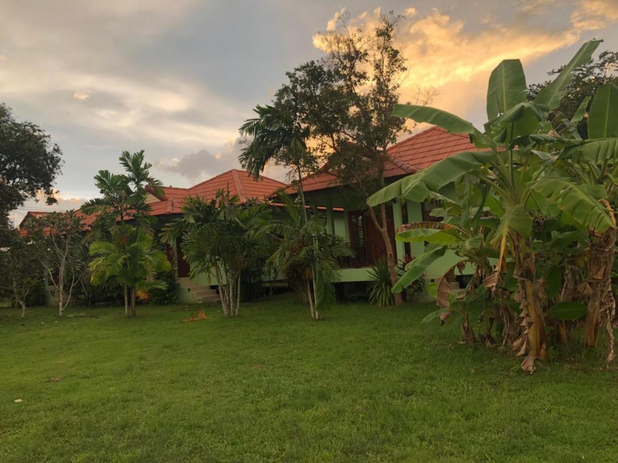 Anacar Bungalows 甲米 外观 照片
